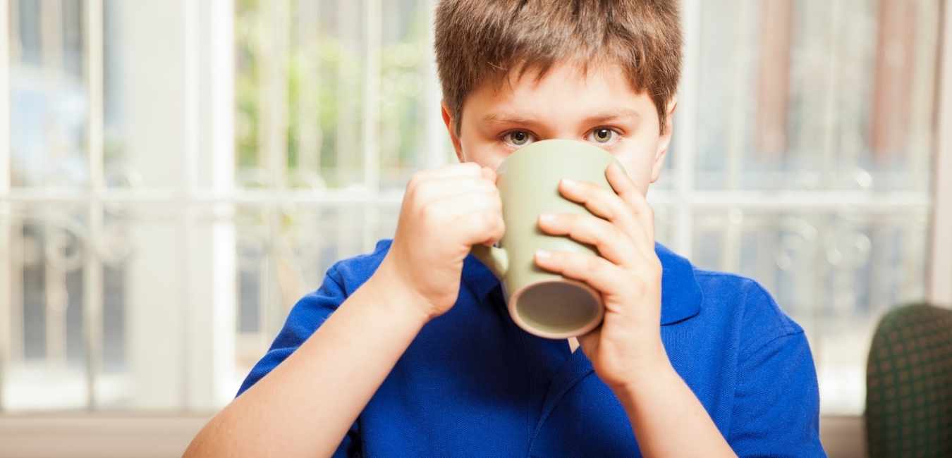 子供がコーヒーを飲むと害のある影響があります ミュウズ Cafe